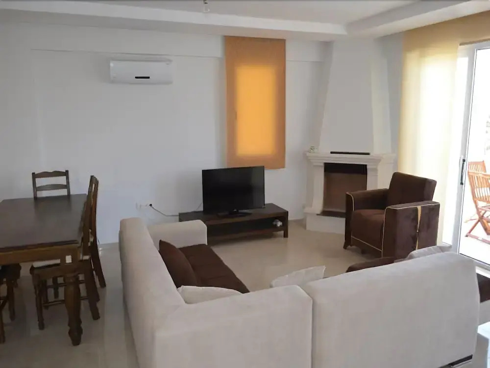 New Age Villa Anch