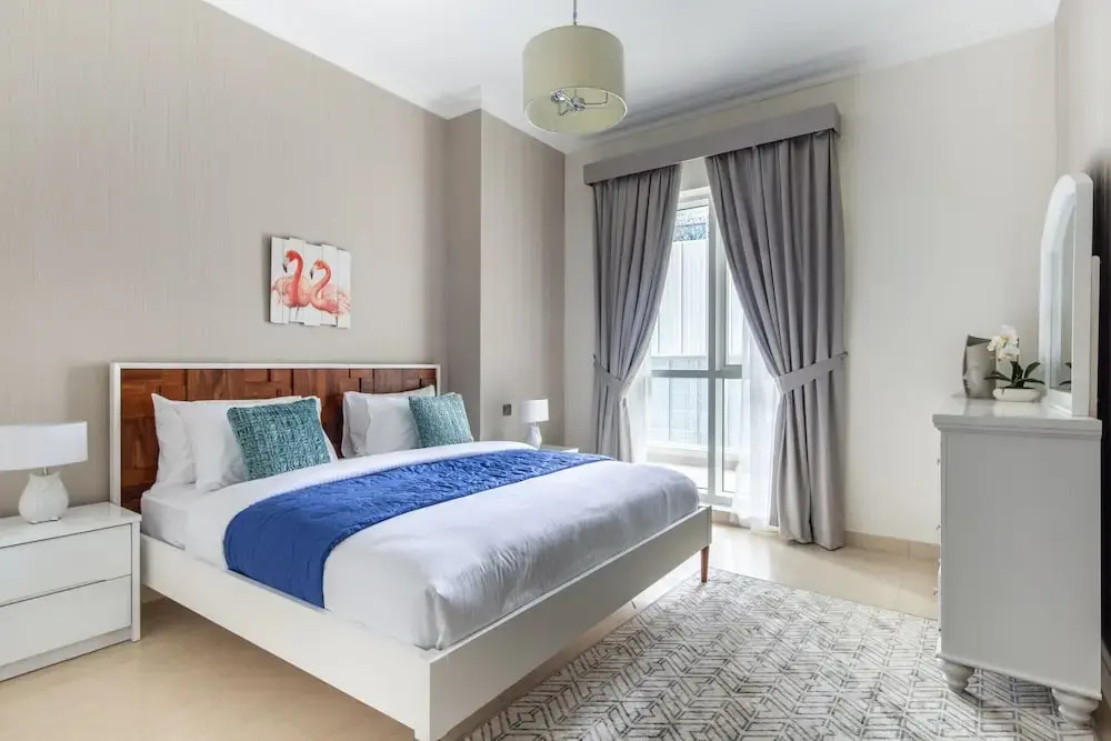 Lavish 3BR With Study in Downtown Dubai