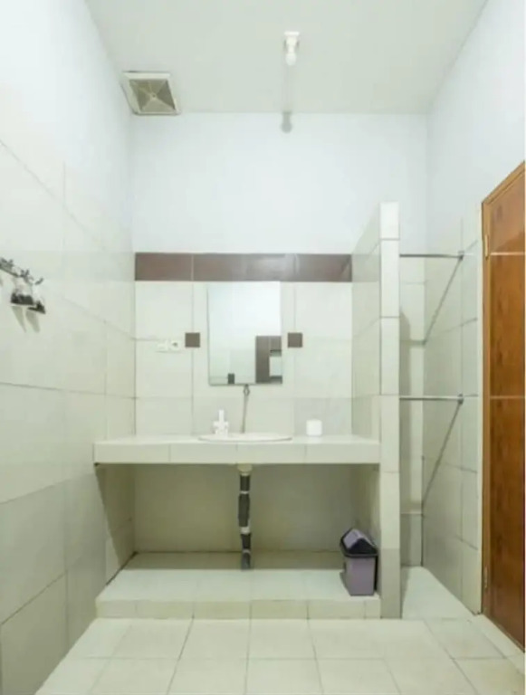 OYO 936 Tremigo Guest House Syariah