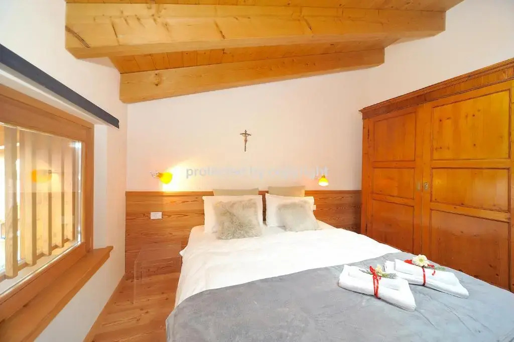 Attic Campiglio Style 7
