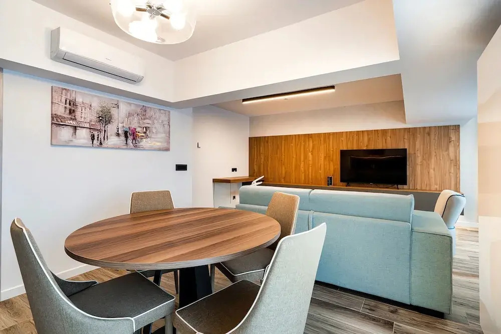 Novos Luxury Suites