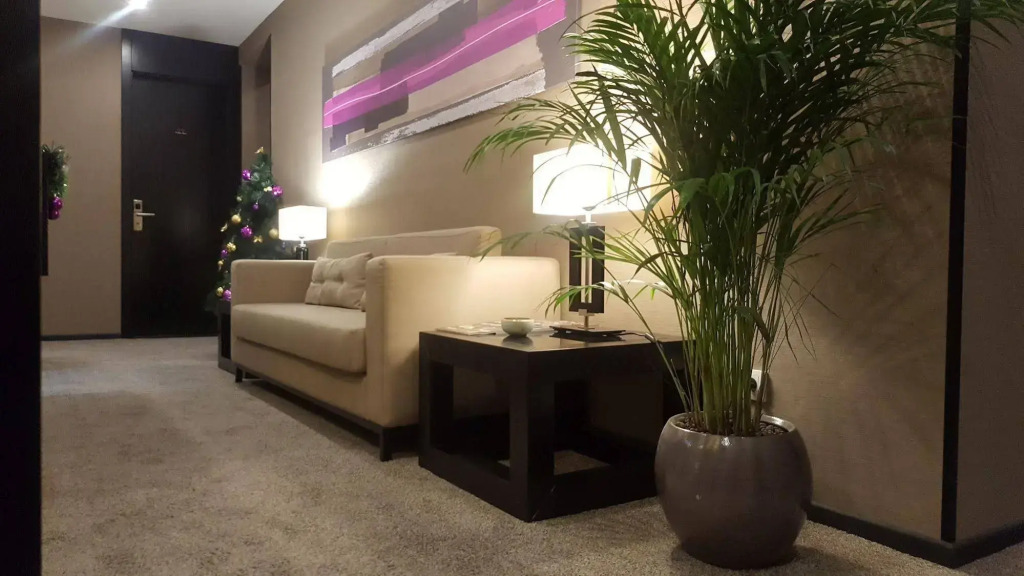 Dominic Smart & Luxury Suites - Republic Square