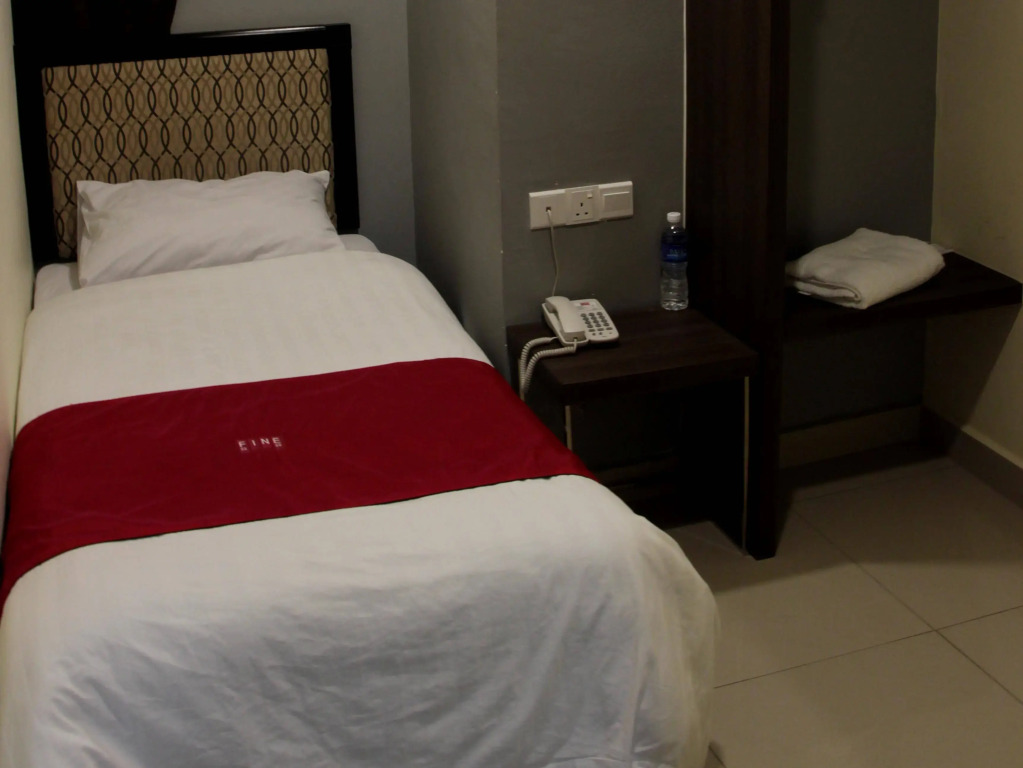 FINE Hotel