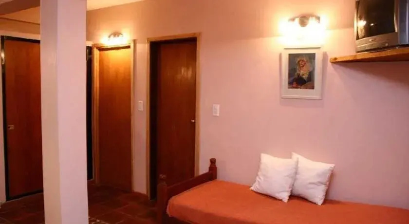 Cabañas Detras del Ciprés