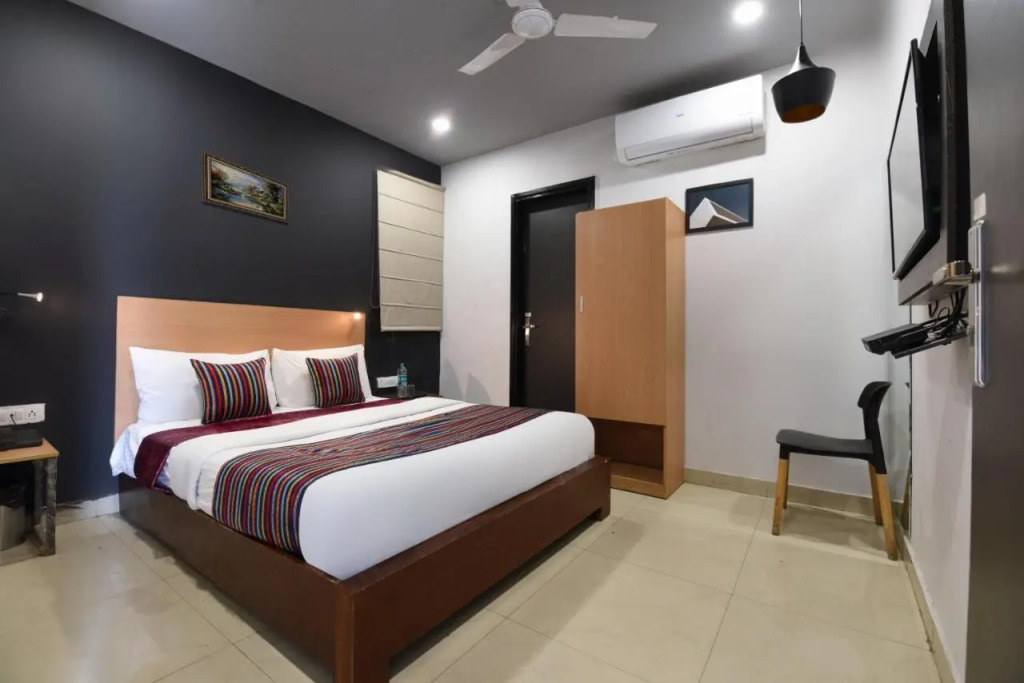 Hotel Orchid Saffron