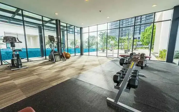 5 Pax Modern Studio @Setia City