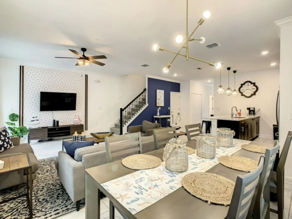 Themed Delight 5 Bed Champions Gate Home