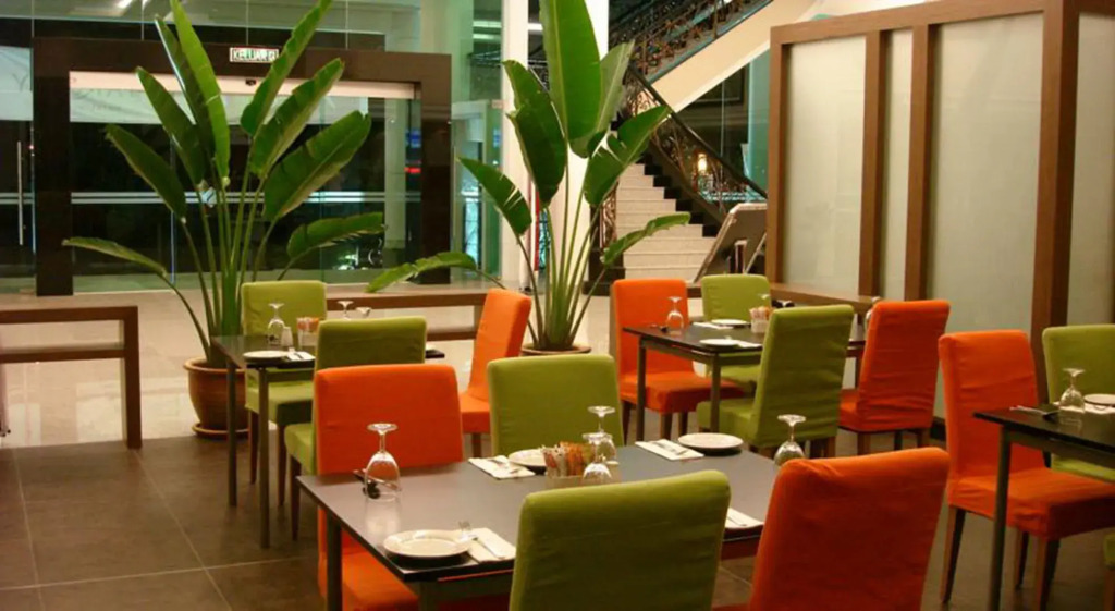 StarCity Hotel