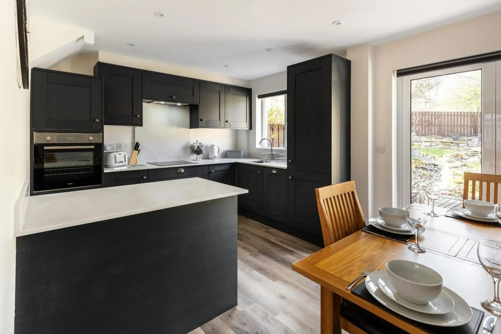 Hawthorn Gardens