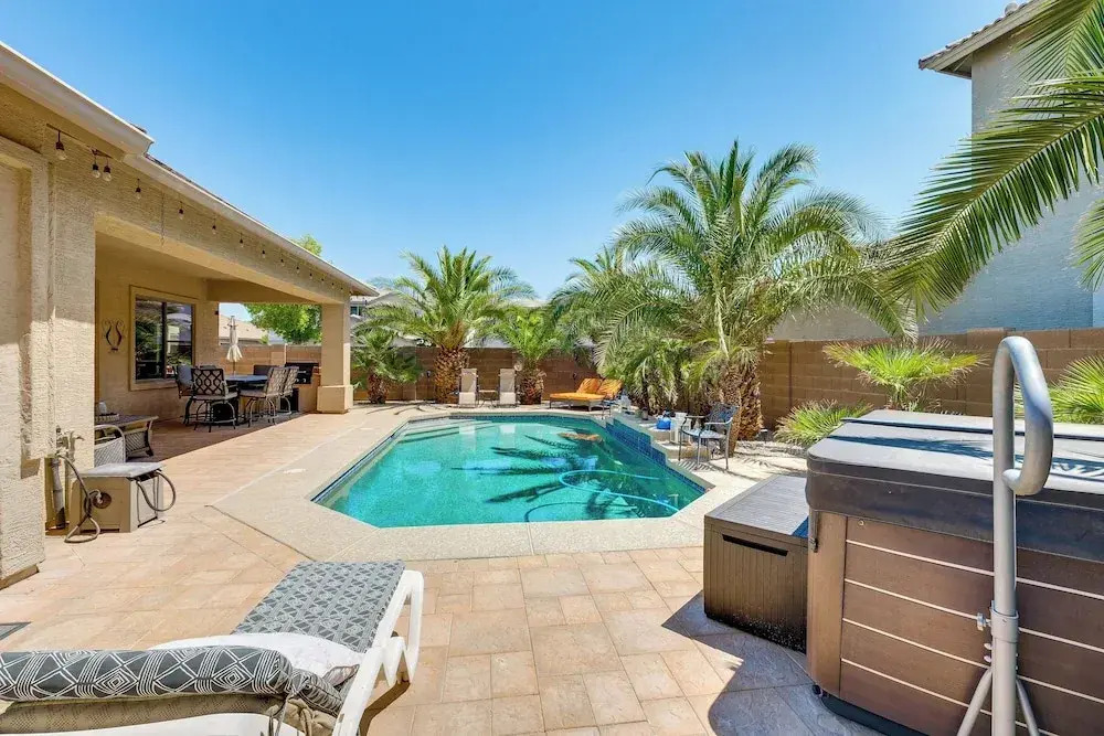 Private Hot Tub: Pet-friendly Maricopa Escape!