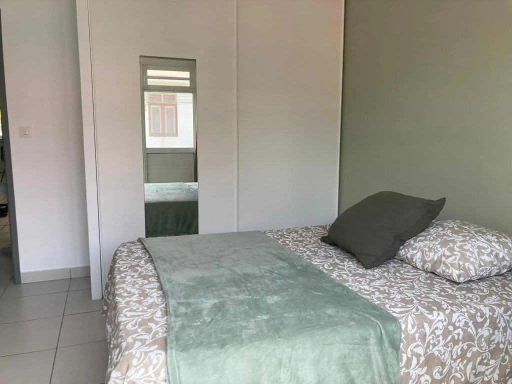 Sainte-Anne, appartement en plein centre