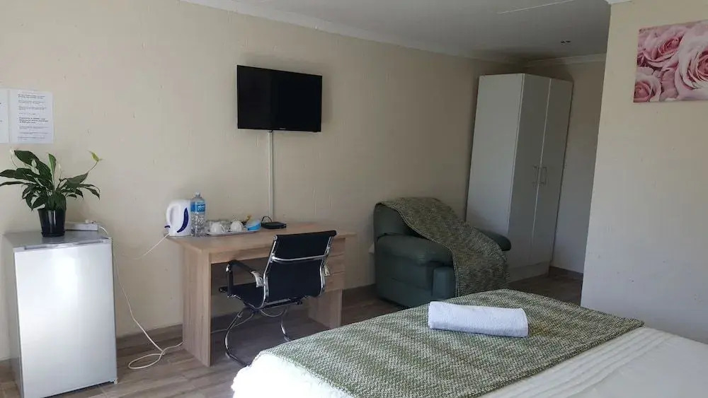 Carnival View Guest Lodge and spa