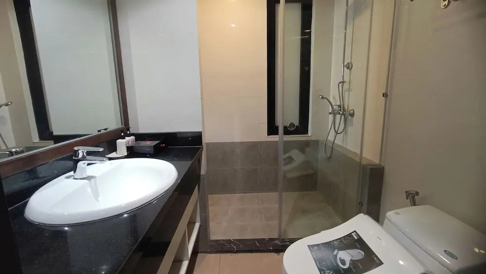 Ping Diamond Hotel Hanoi