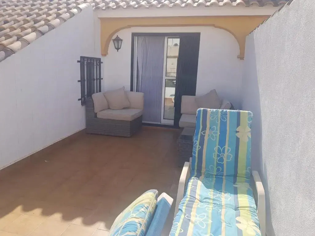 Cabo Roig ✓3 BDR sleeps 5✓Pool View✓Family Friendly ✓Walking Distance to Amenities & Beach