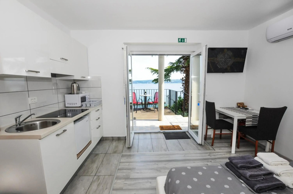Bellevue Molet apartments Koper