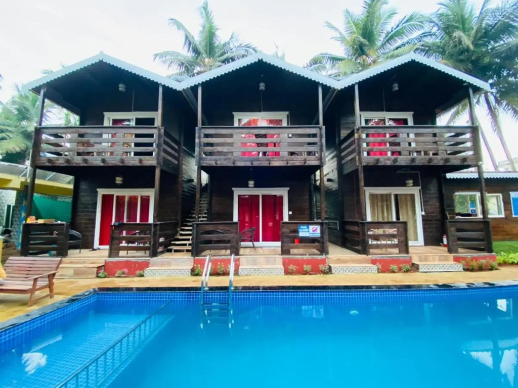 Divine Beach cottages on Arambol beach