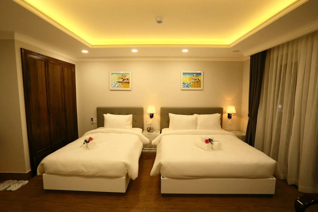 Diamond Queen Hotel