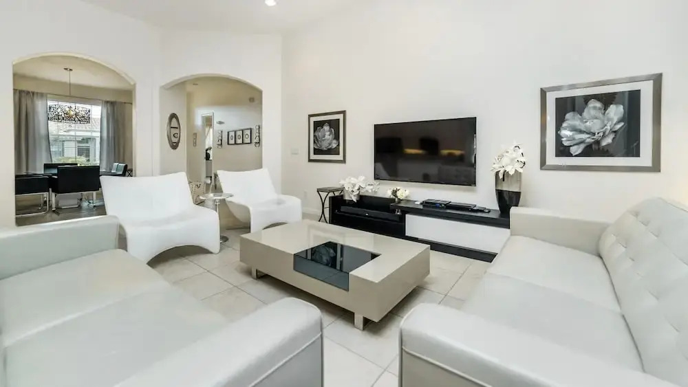 4079 oak Tree Drive