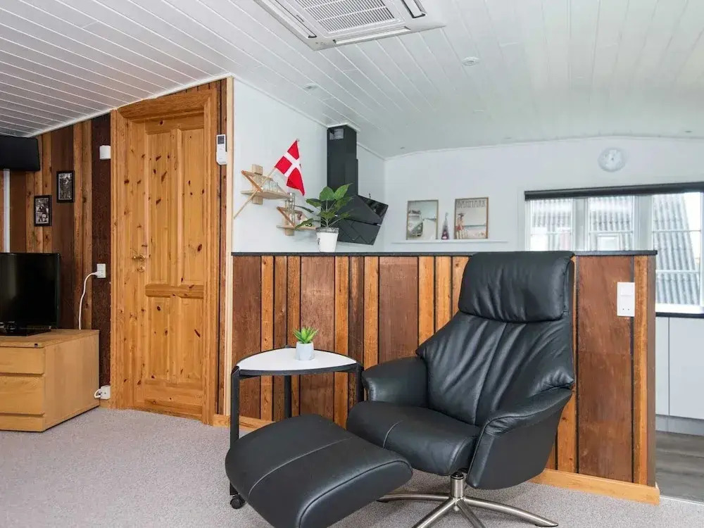 8 Person Holiday Home in Hemmet