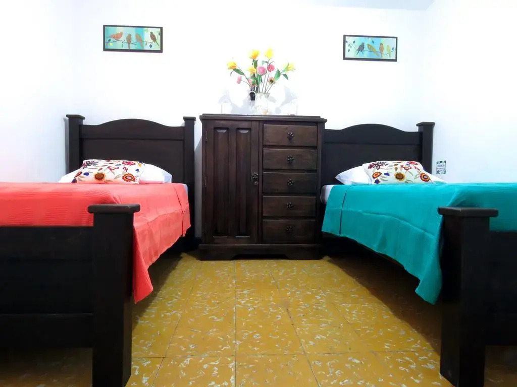 Hostal Pajara Pinta