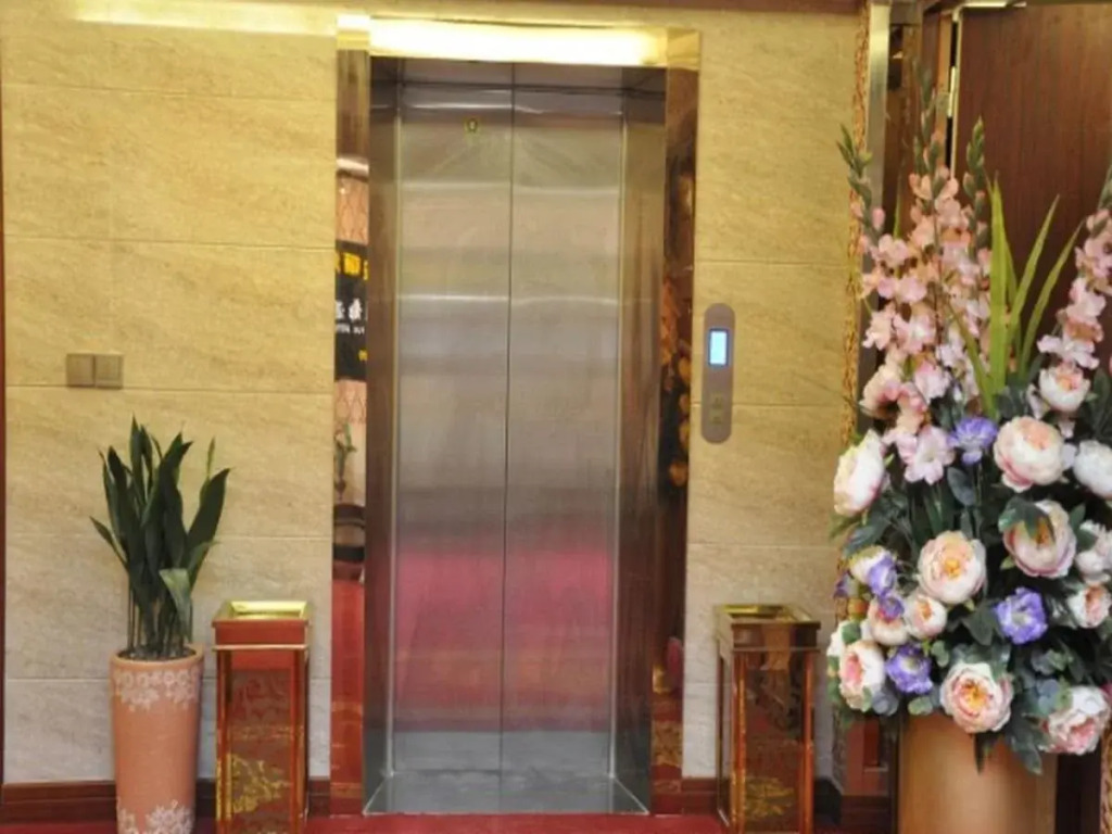 Qiudu Airport Hotel