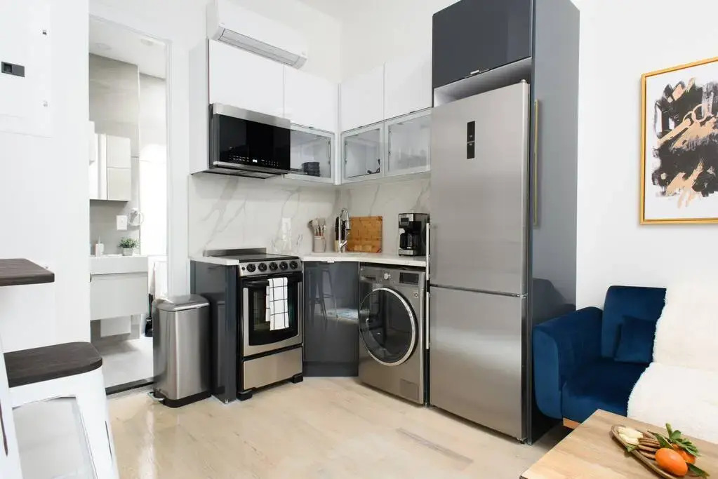 78-4c New 1br W D Skylight Walk 2 Central Park