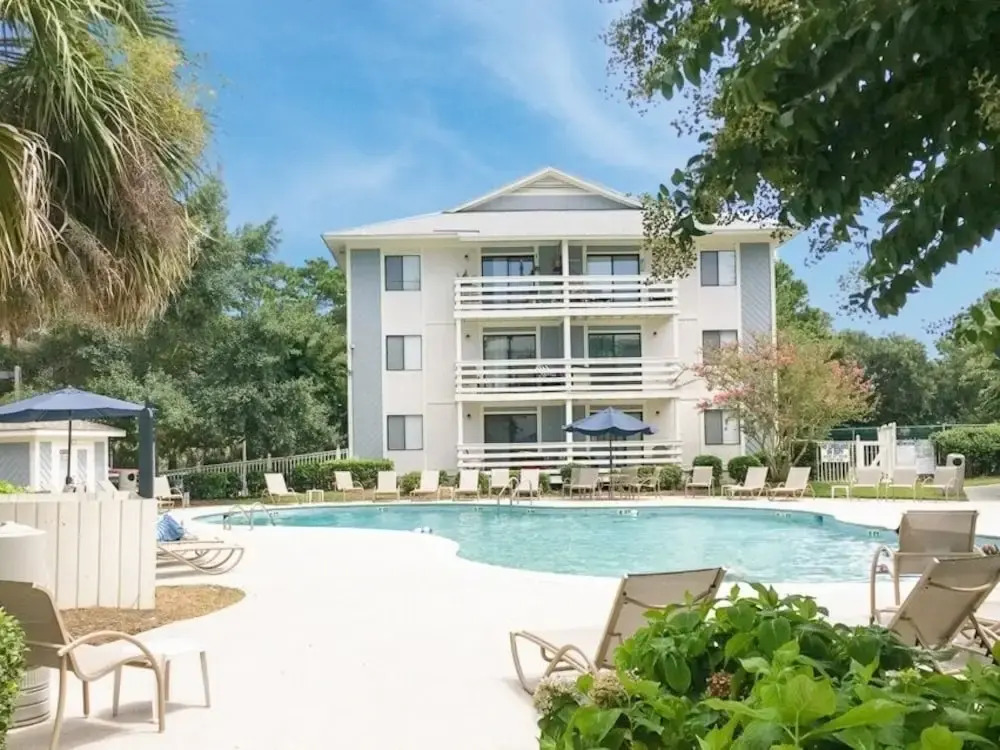 New Listing! Ground-floor W/ Pools, Tennis 2 Bedroom Villa