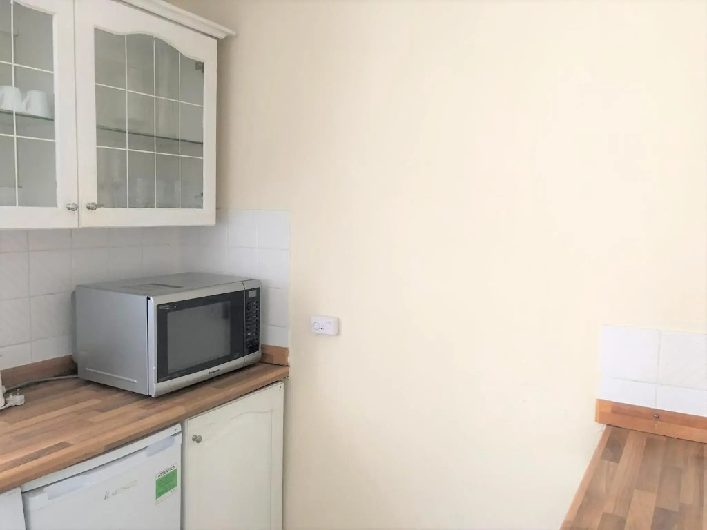 Spacious West London Apartment