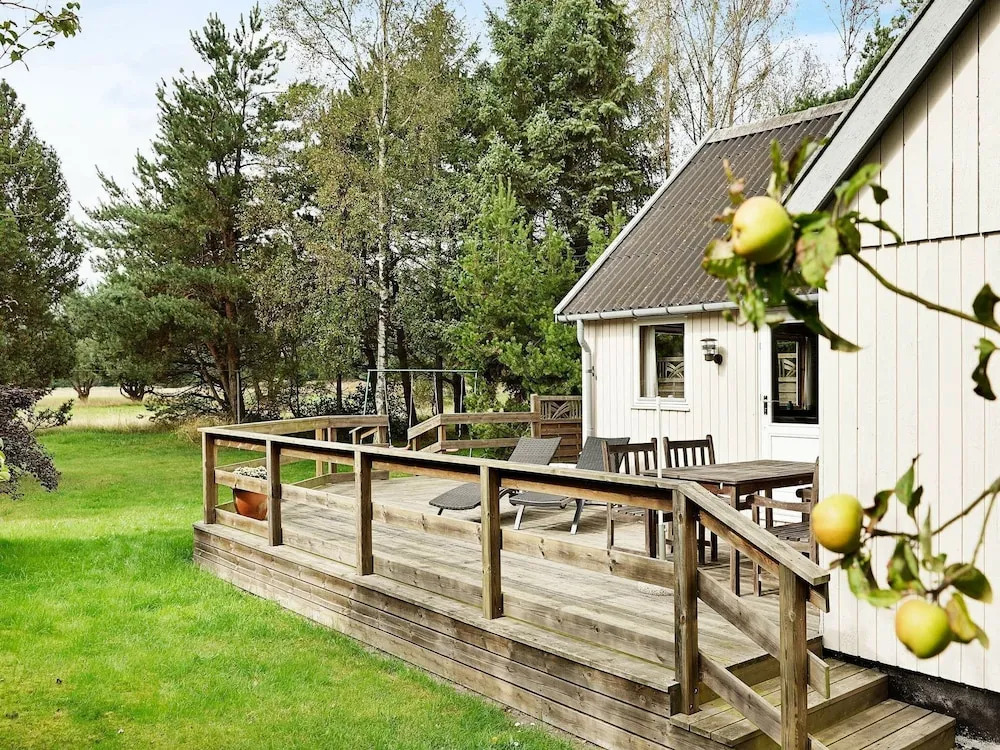 Peaceful Holiday Home in Aakirkeby With Large Terrace
