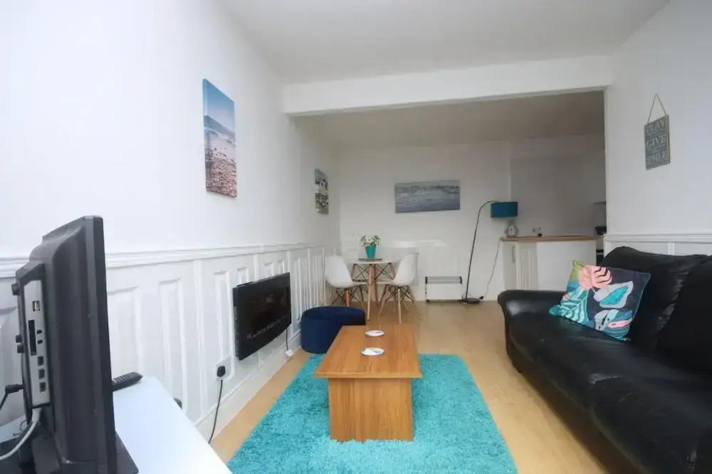 33C Medmerry Park 2 Bedroom Chalet
