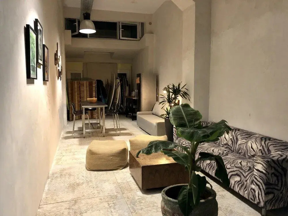 Surfing Etxea - Surf Hostel