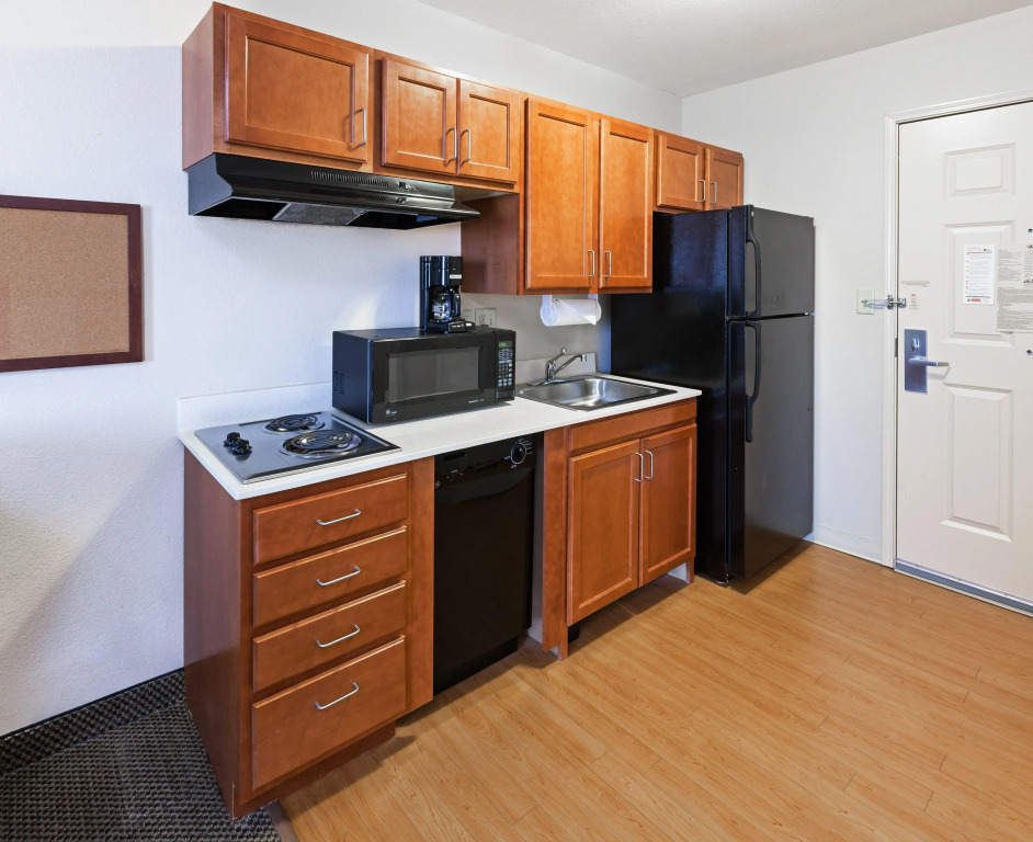 Candlewood Suites Owasso by IHG