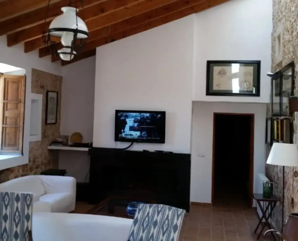 106644 - Villa in Sa Pobla