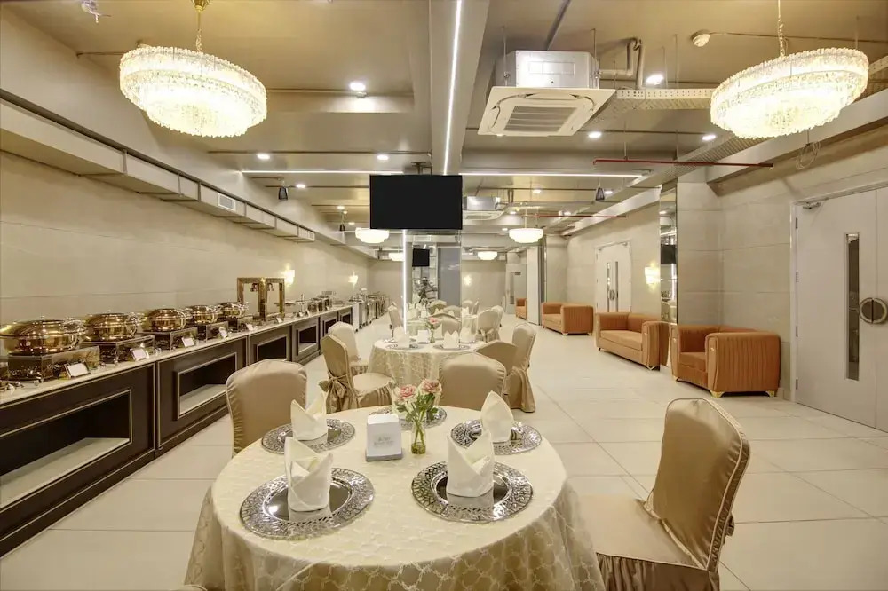 Stepstones Hotels and Inn-DLF PHASE 3 GURGAON