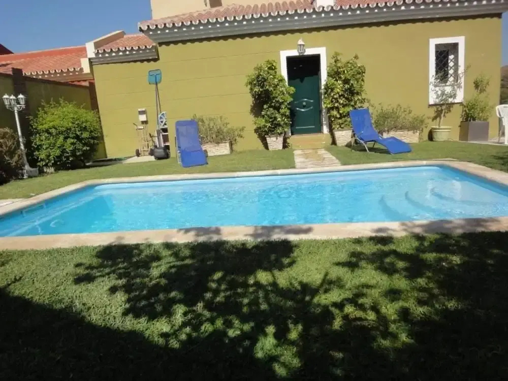Malaga 101404 4 Bedroom Villa By Mo Rentals