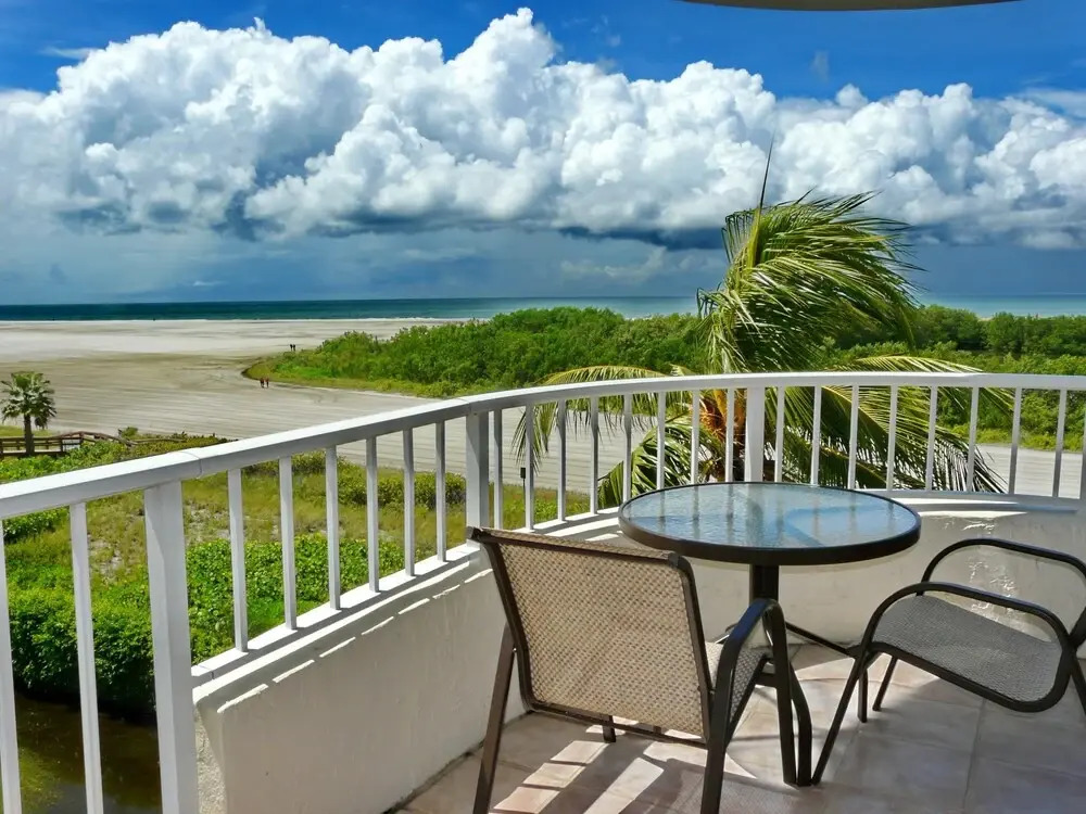 Front Unit Facing Beach With Wraparound Balcony
