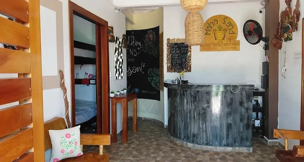 Mahasand Hotel & Hostel