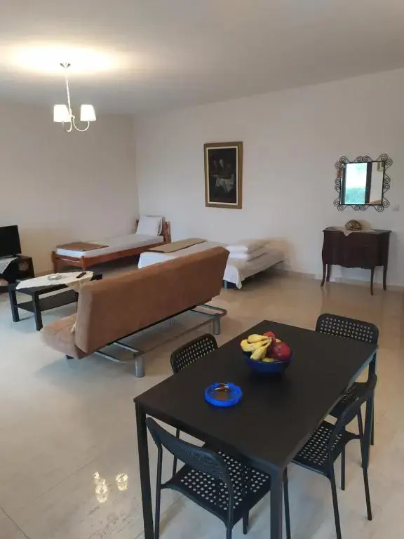 Afrodites sea view house