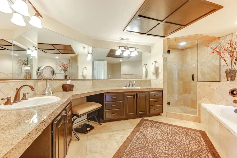 Golf Getaway 5 Mi to Dtwn: Las Palmas Resort Condo