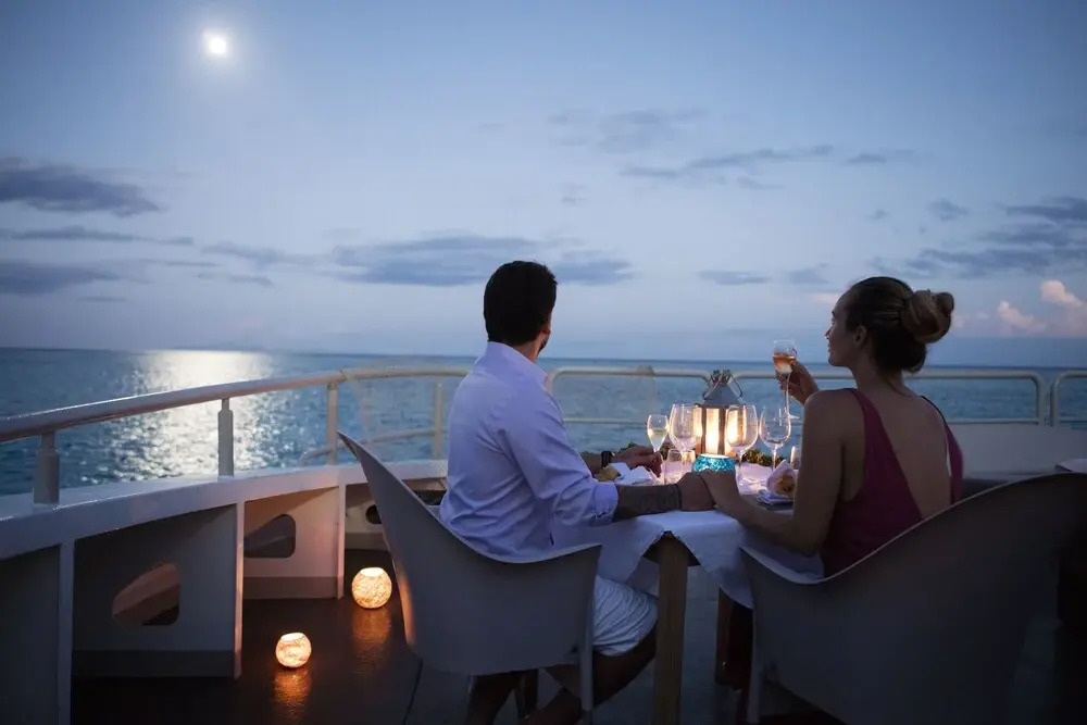 Haumana Cruises - Bora-Bora to Taha'a (Monday to Thursday)