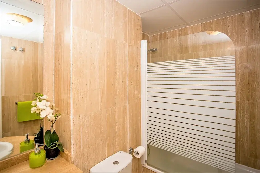 Frontline Golf and Sea views, 2 Bed JC6