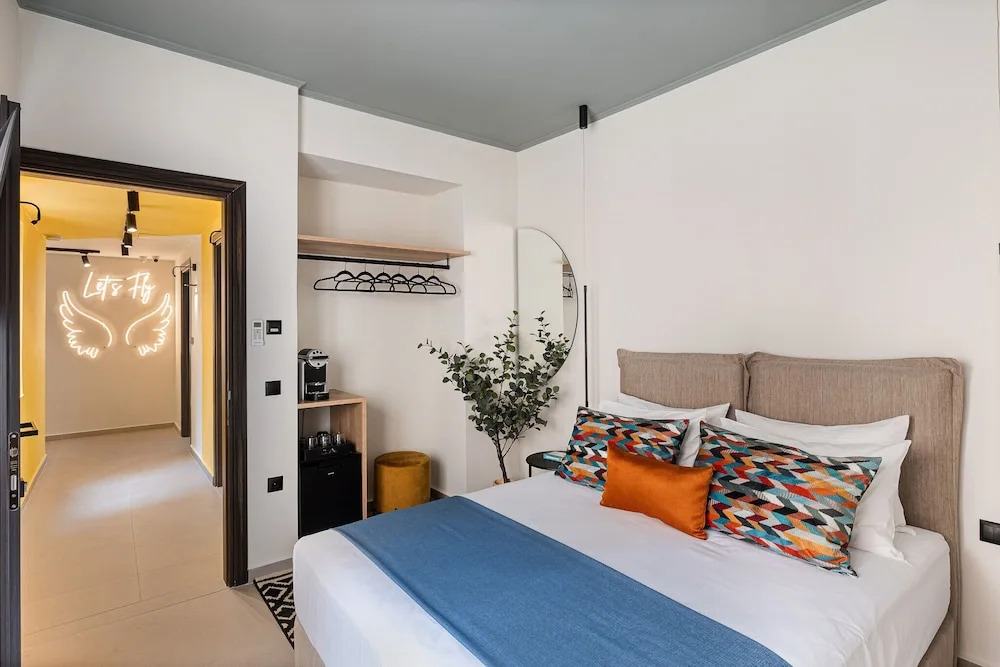 AIRIO Athens Luxury Suites