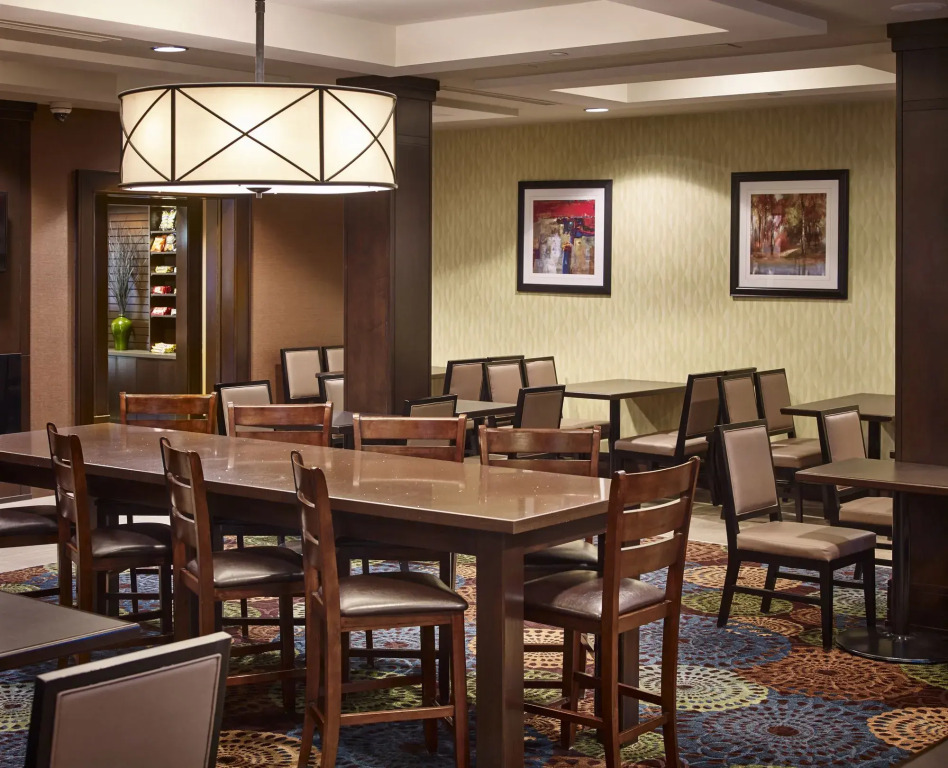 Holiday Inn Express & Suites Timmins by IHG