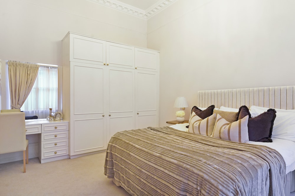 Hertford Flat 3