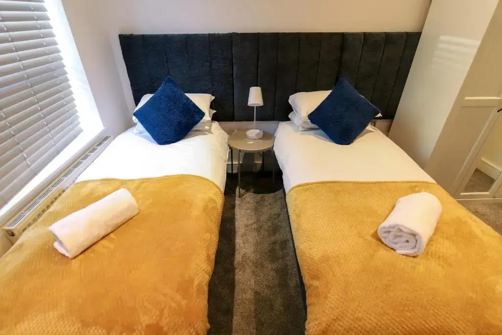 Cosy and modern two bedroom apartment - Snug House