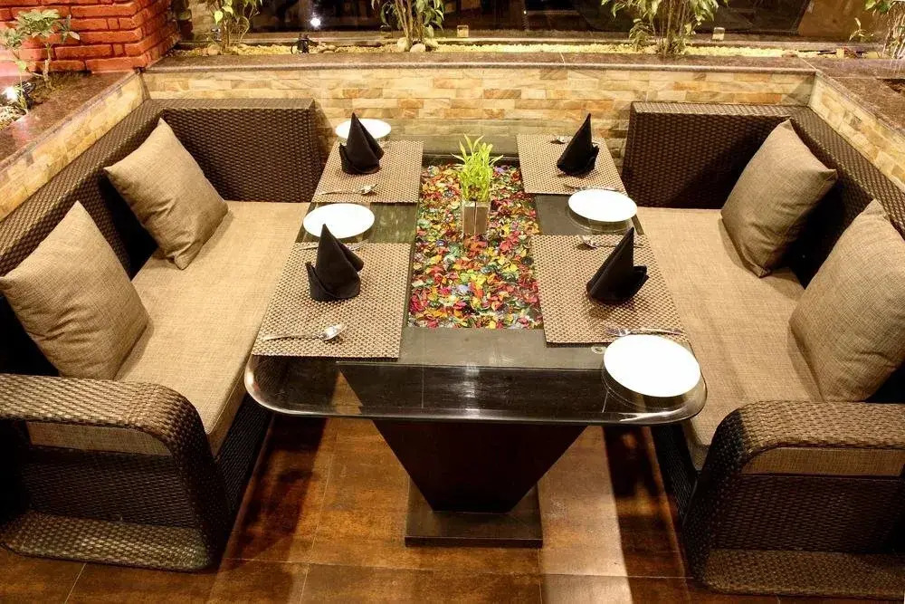 Agi Inn