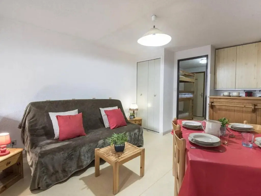 Appartement Saint-Lary-Soulan, 1 pièce, 4 personnes - FR-1-296-240
