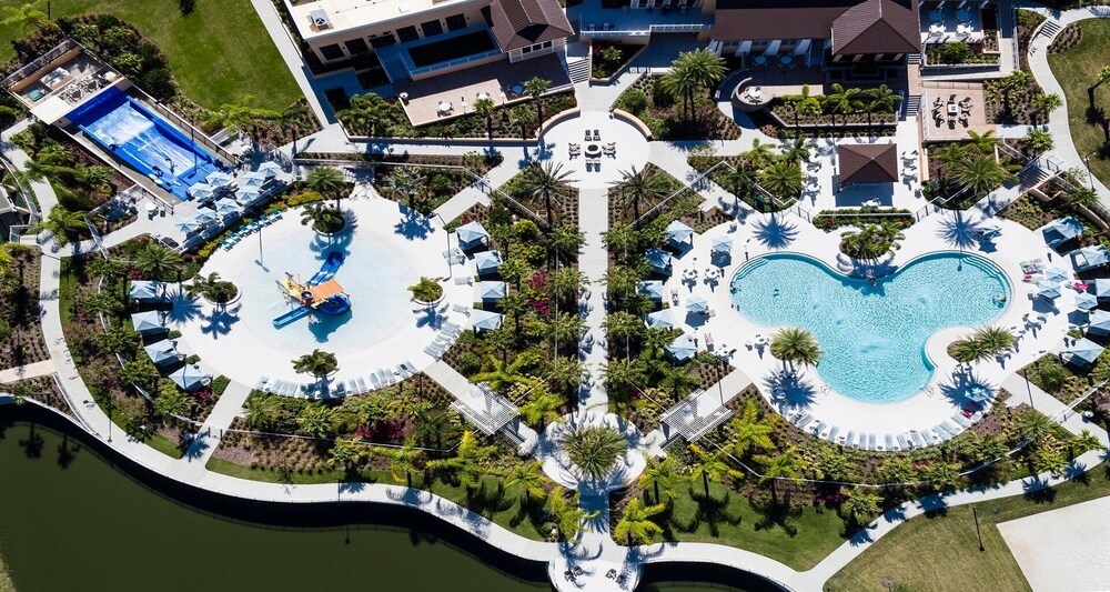 Luxury Orlando Getaway With Resort Perks