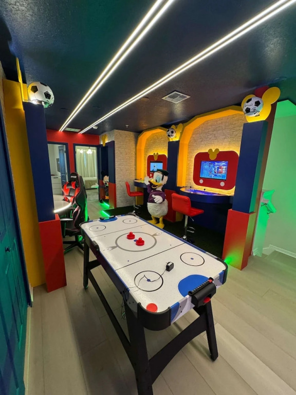 Family Friendly 5Bd Near Disney Windsor Cay 16136