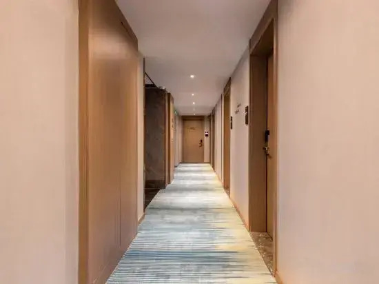Poxi Hotel Meizhou West High-Speed Rail Station Tianhong Shopping Center Branch